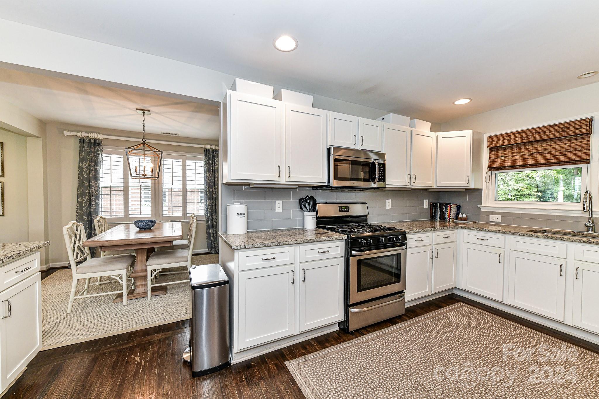 Beverly Woods - Residential