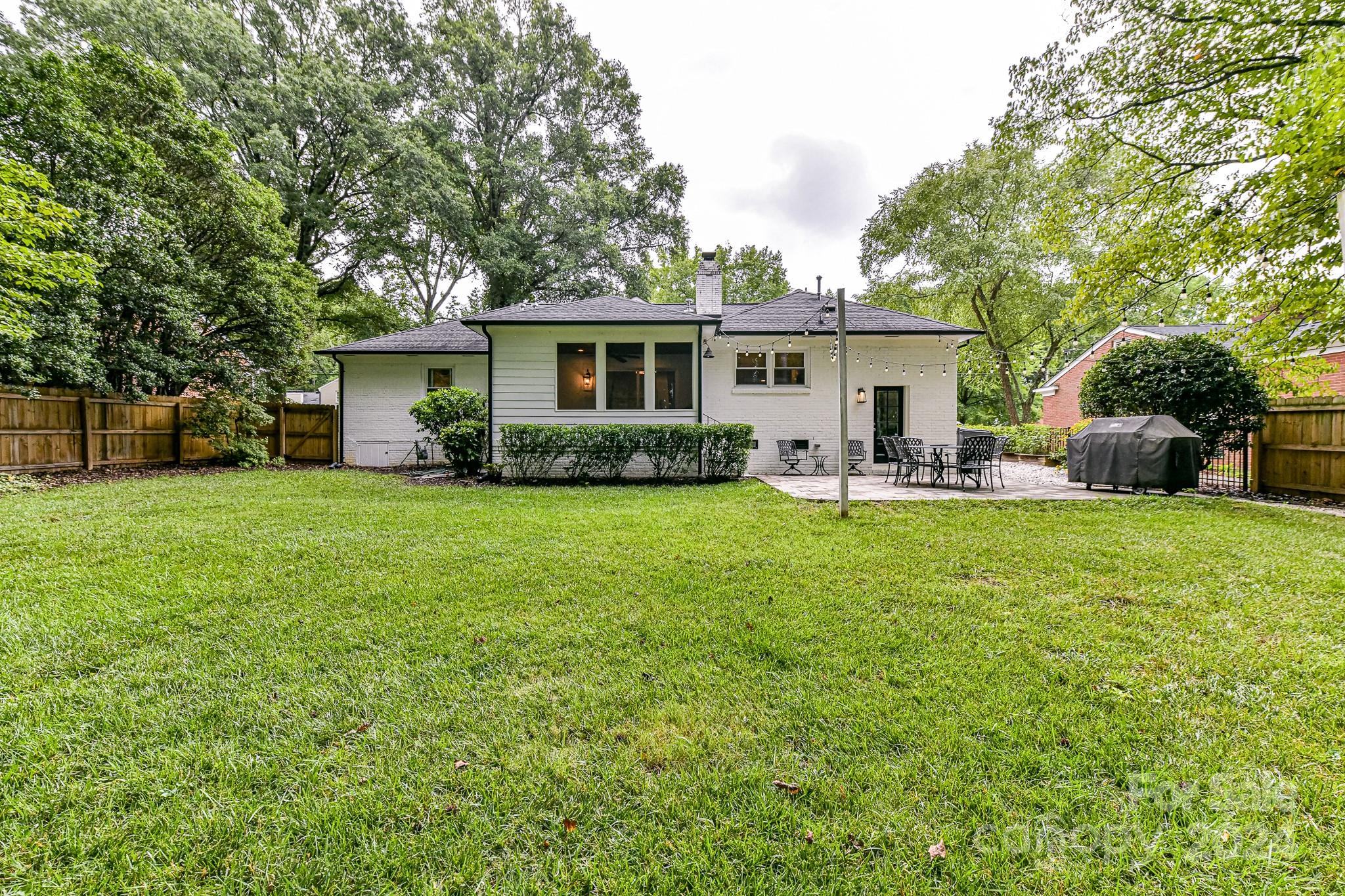 Beverly Woods - Residential