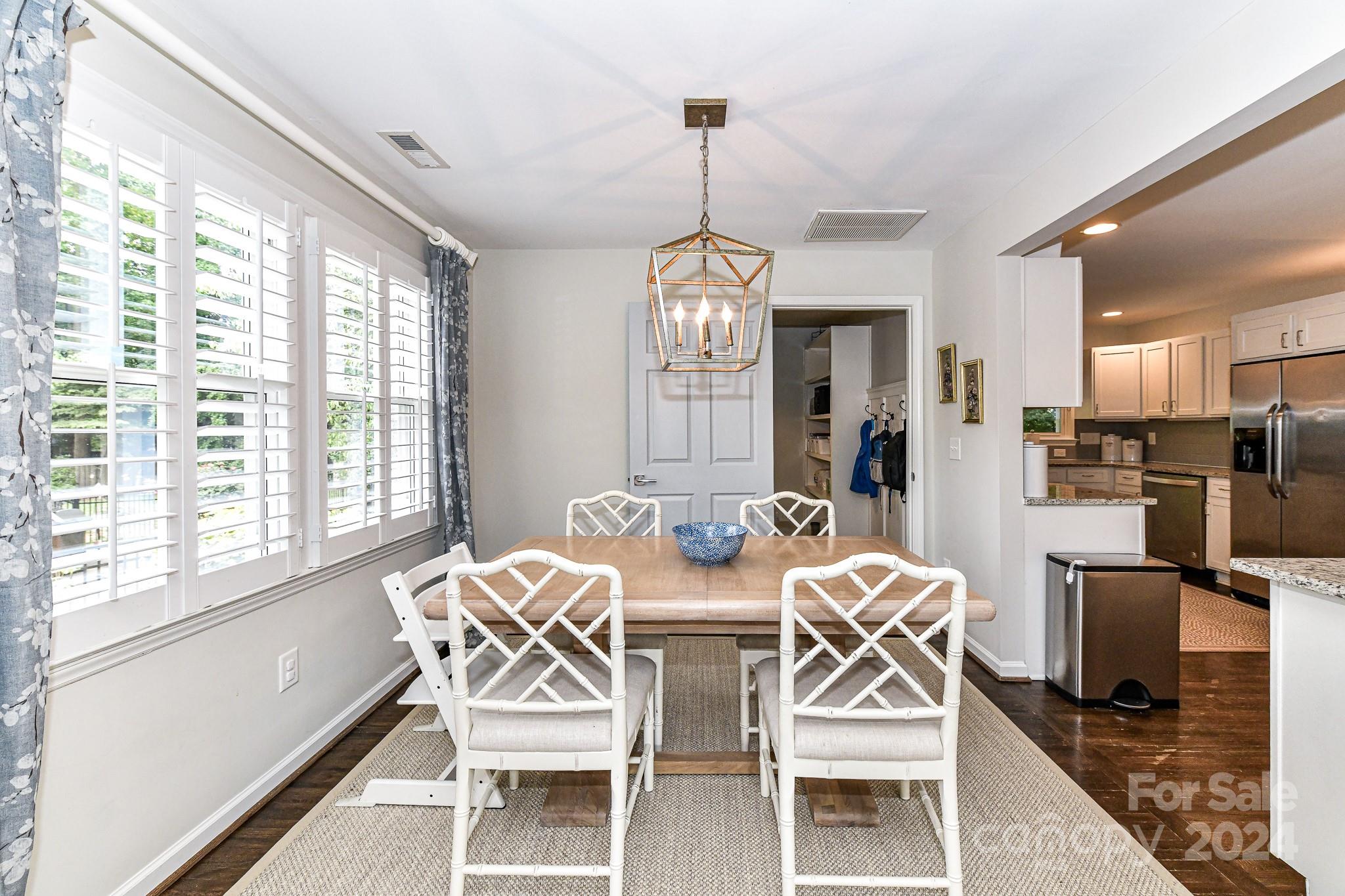 Beverly Woods - Residential