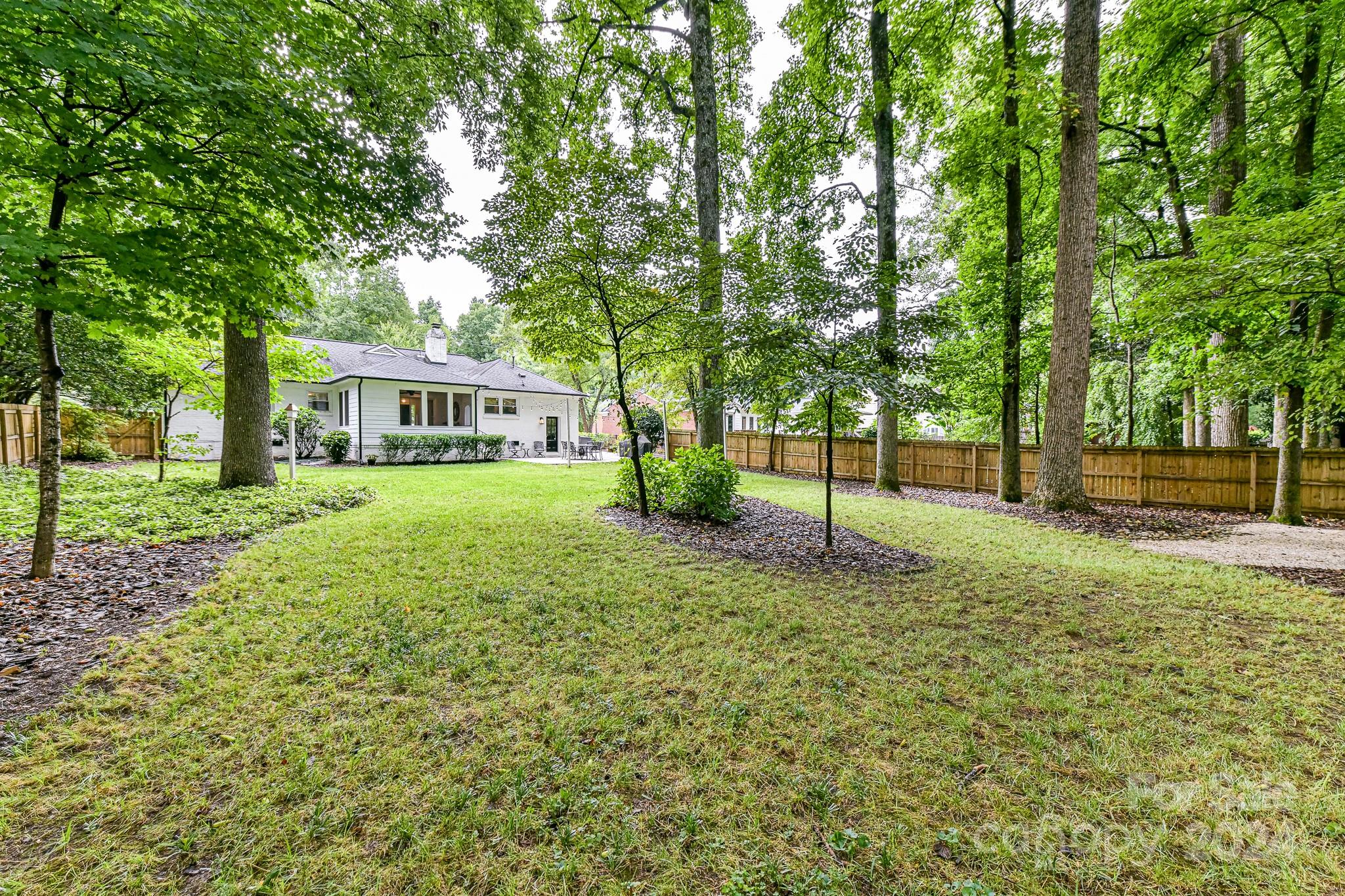 Beverly Woods - Residential