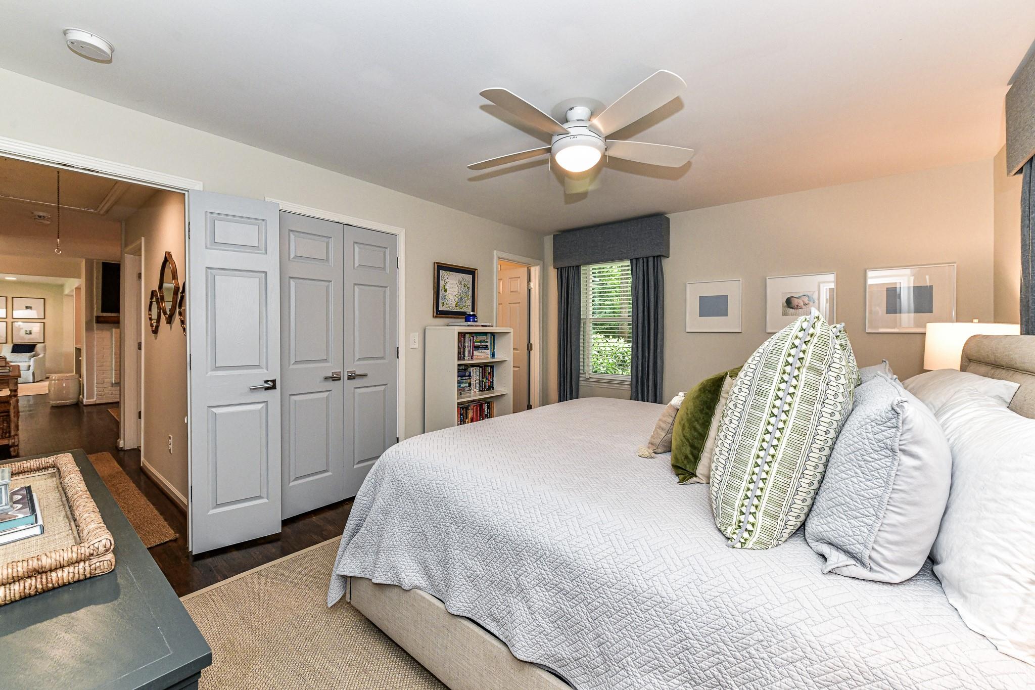 Beverly Woods - Residential