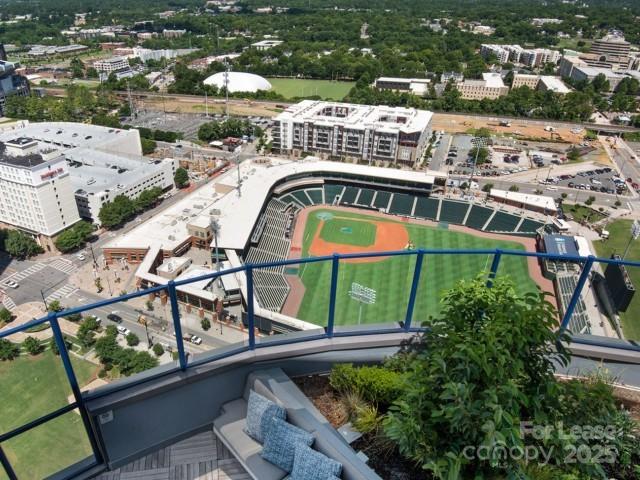 225 S Poplar Street A5