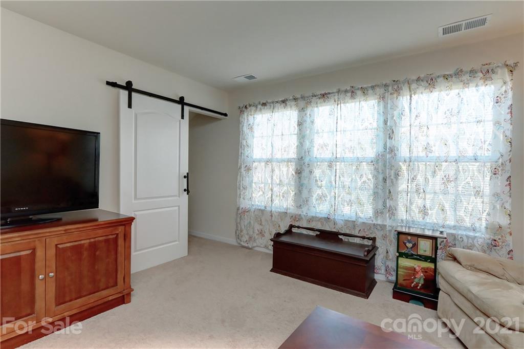 Tree Tops - Residential