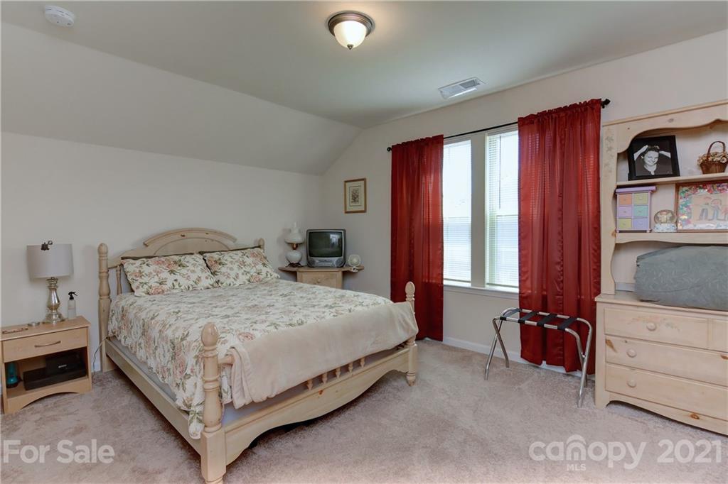 Tree Tops - Residential