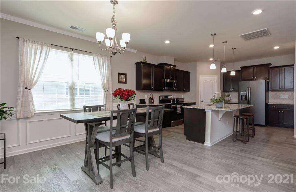 Tree Tops - Residential