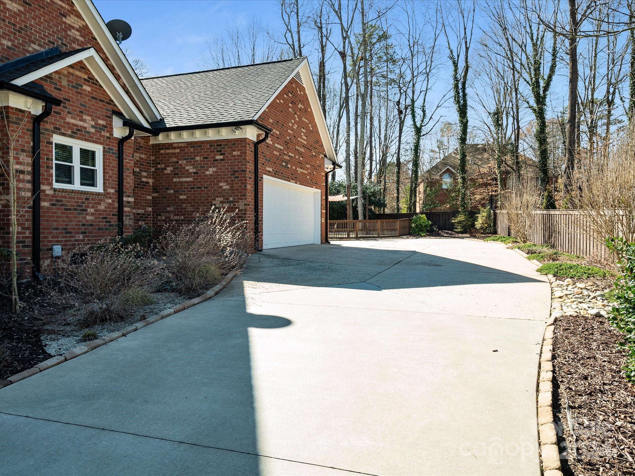 Carriage Downs - Residential