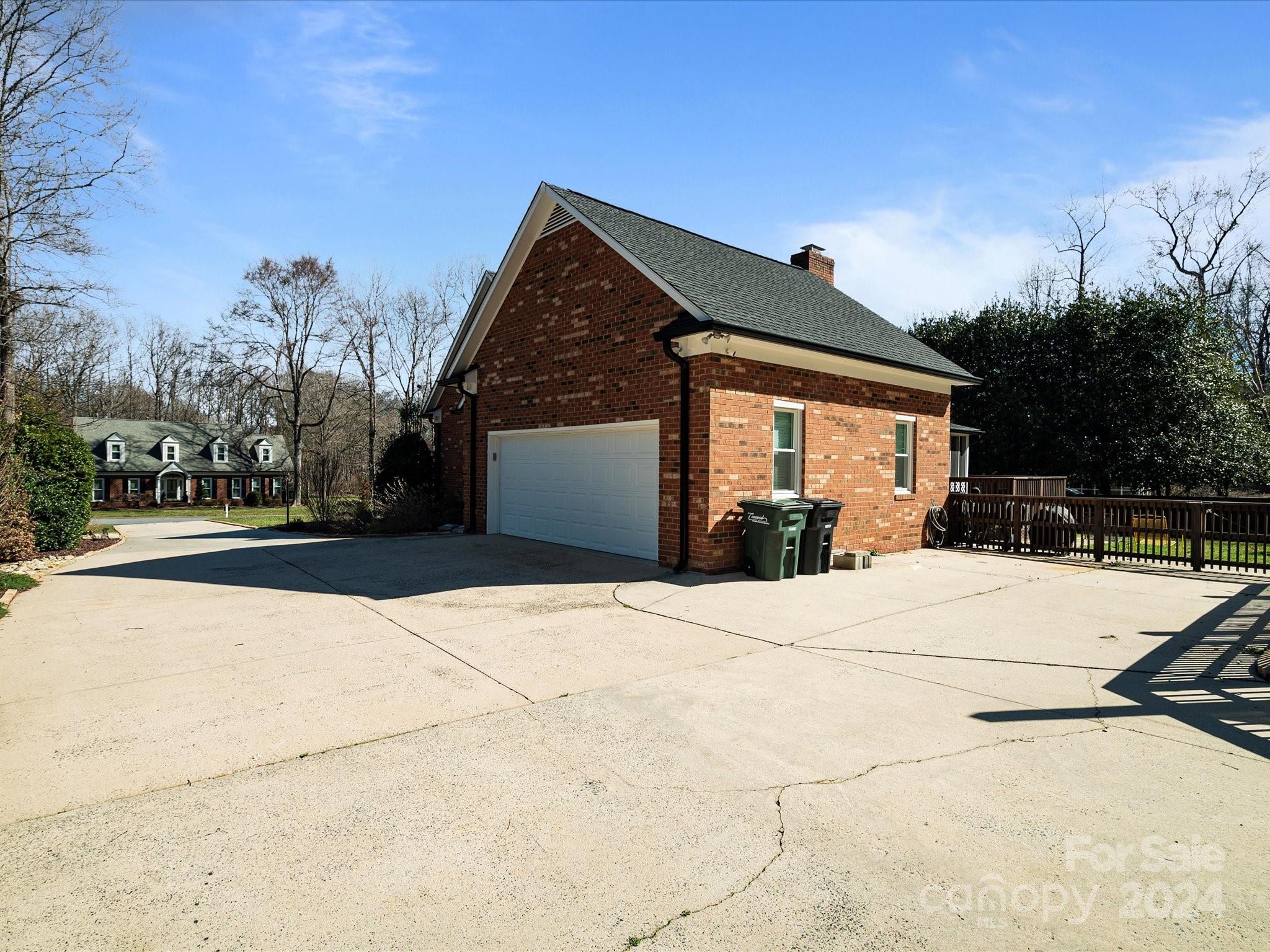 Carriage Downs - Residential