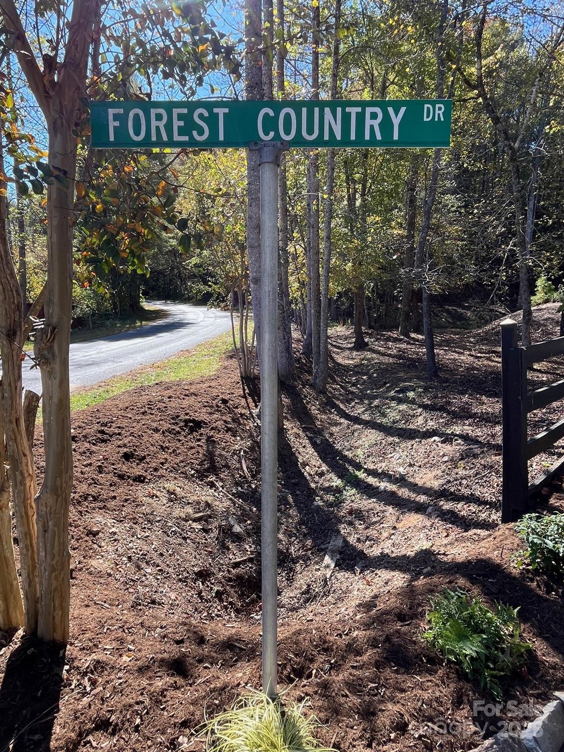 Forest Heights - Land