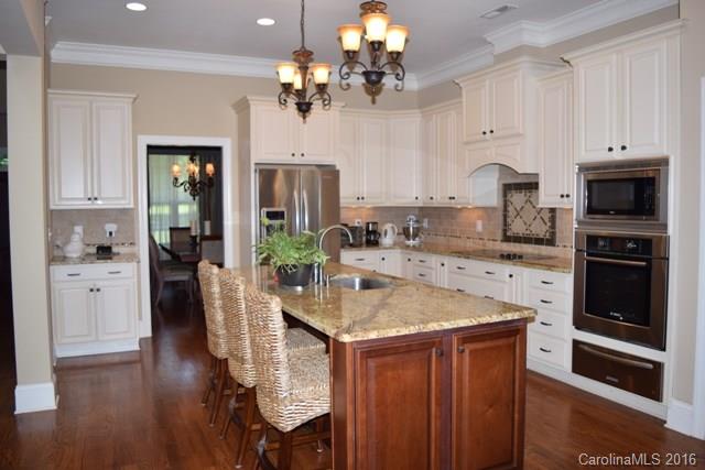 Olde Williamsburg - Residential