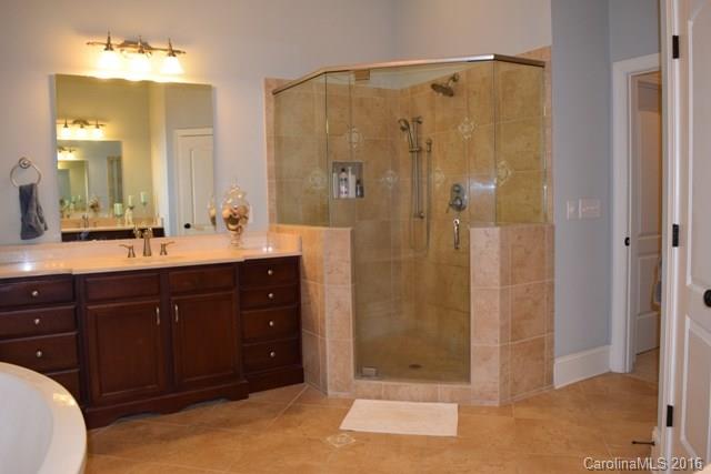 Olde Williamsburg - Residential