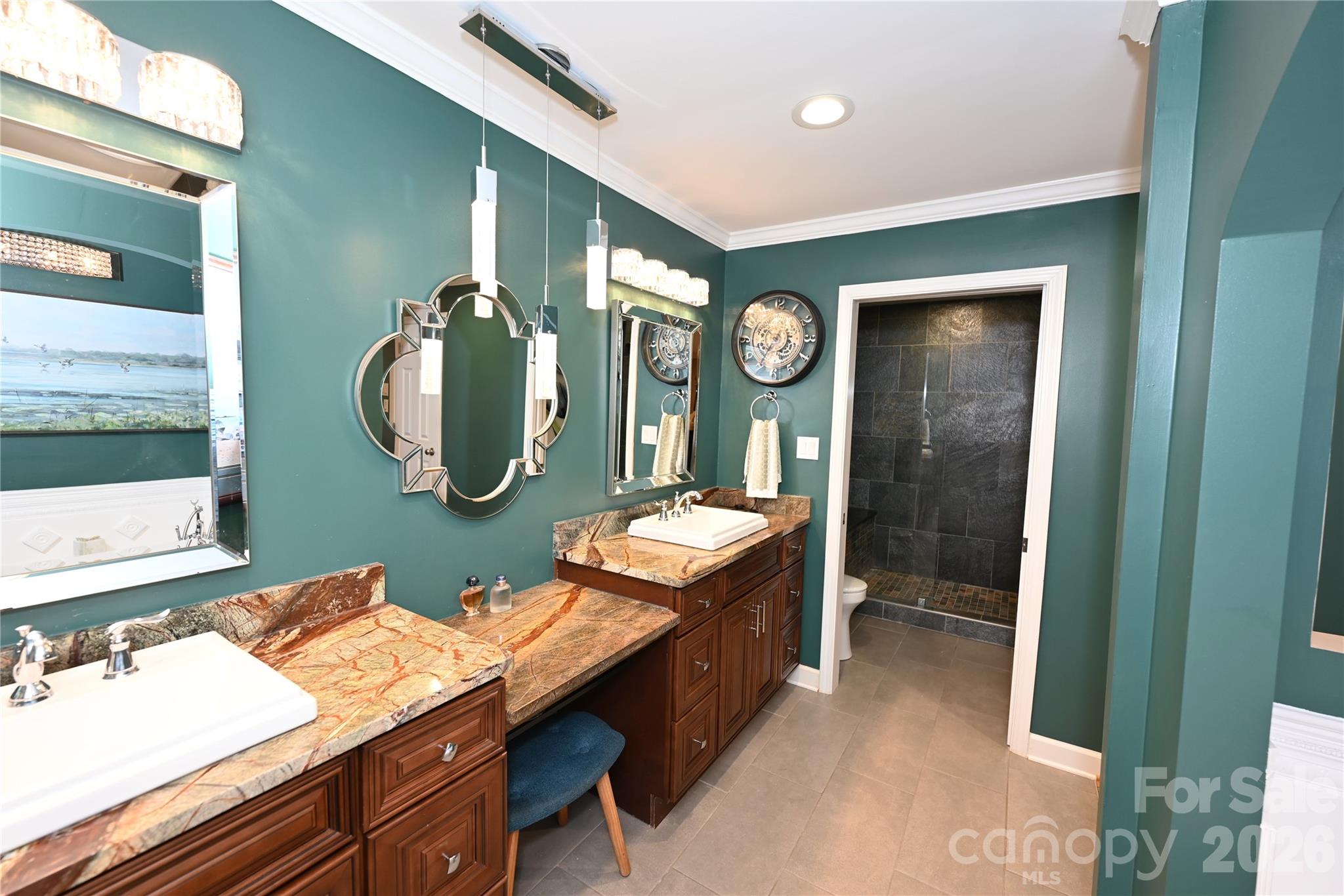 Glenn Oaks - Residential