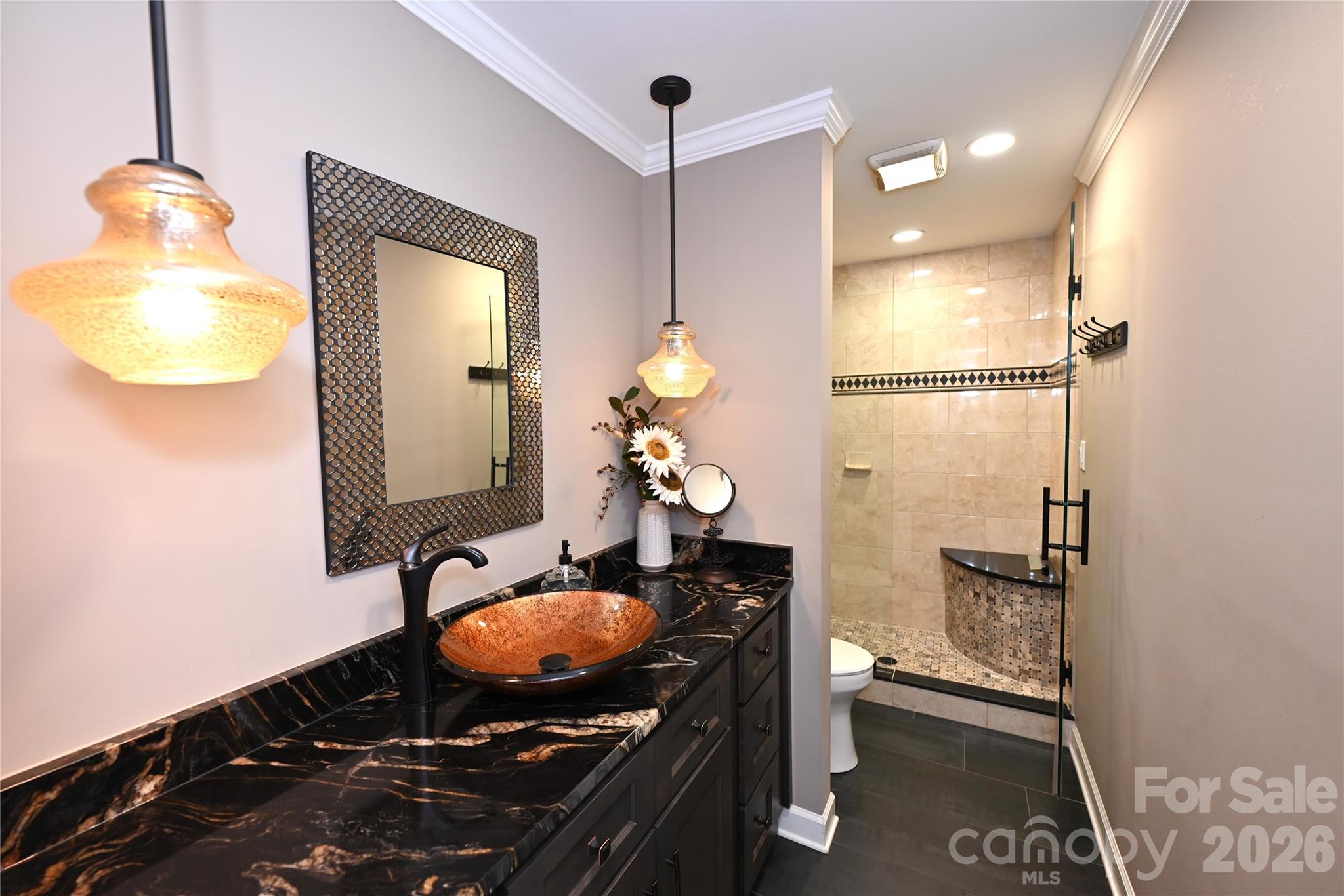 Glenn Oaks - Residential