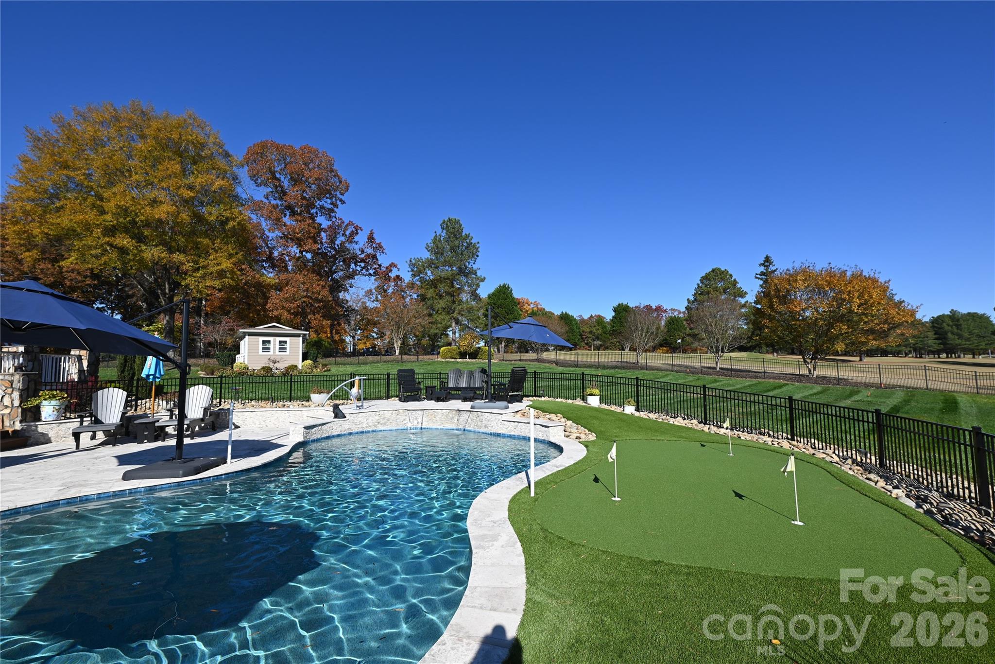 Glenn Oaks - Residential