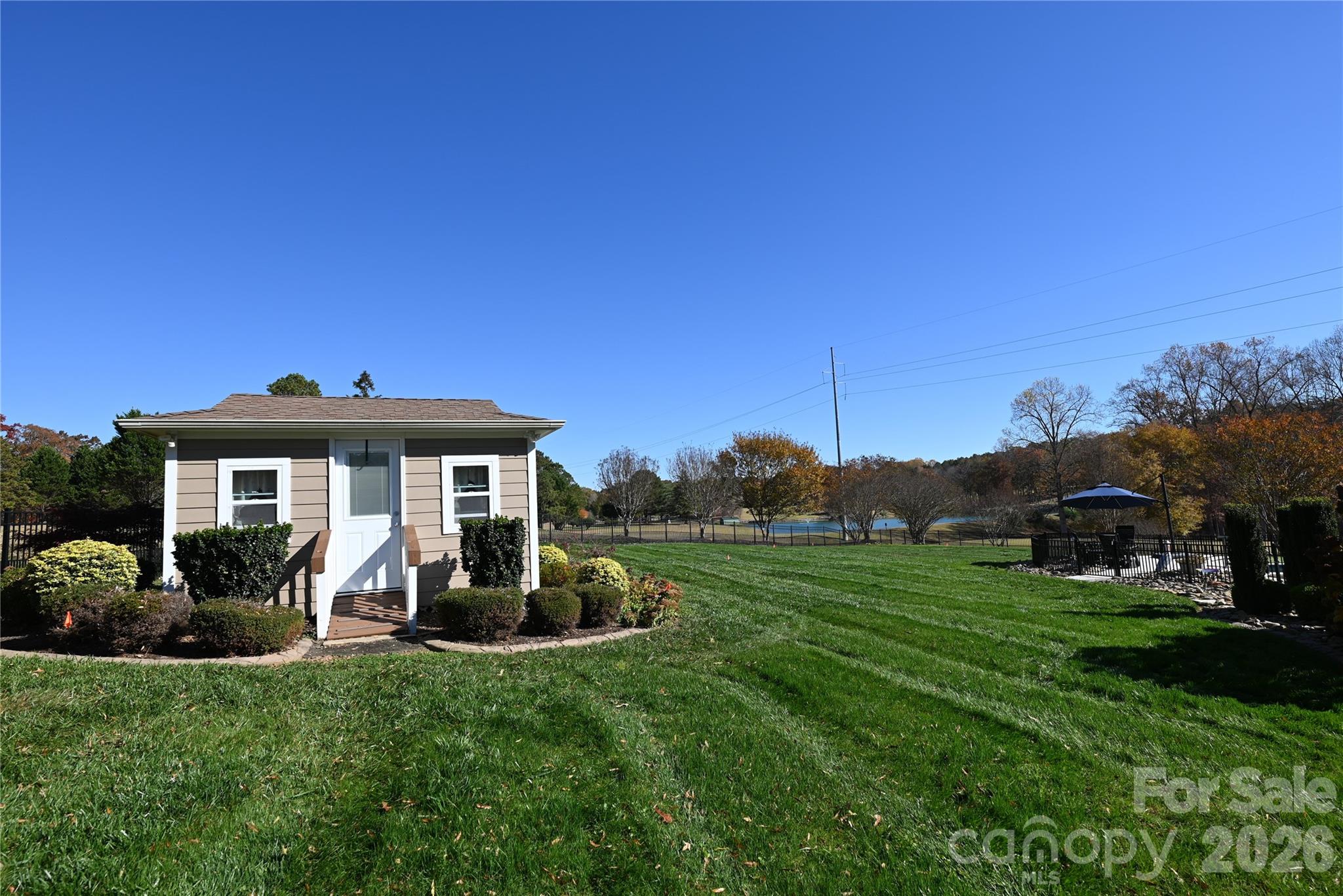 Glenn Oaks - Residential