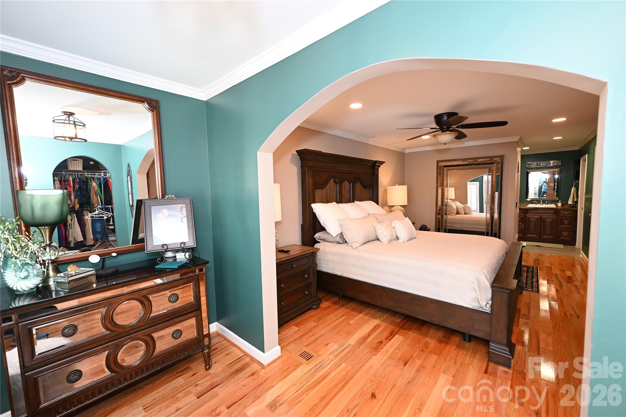 Glenn Oaks - Residential