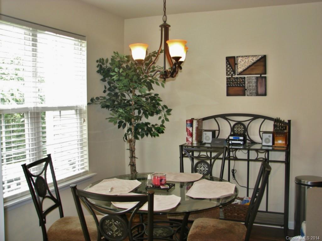 Lexington Commons - Residential