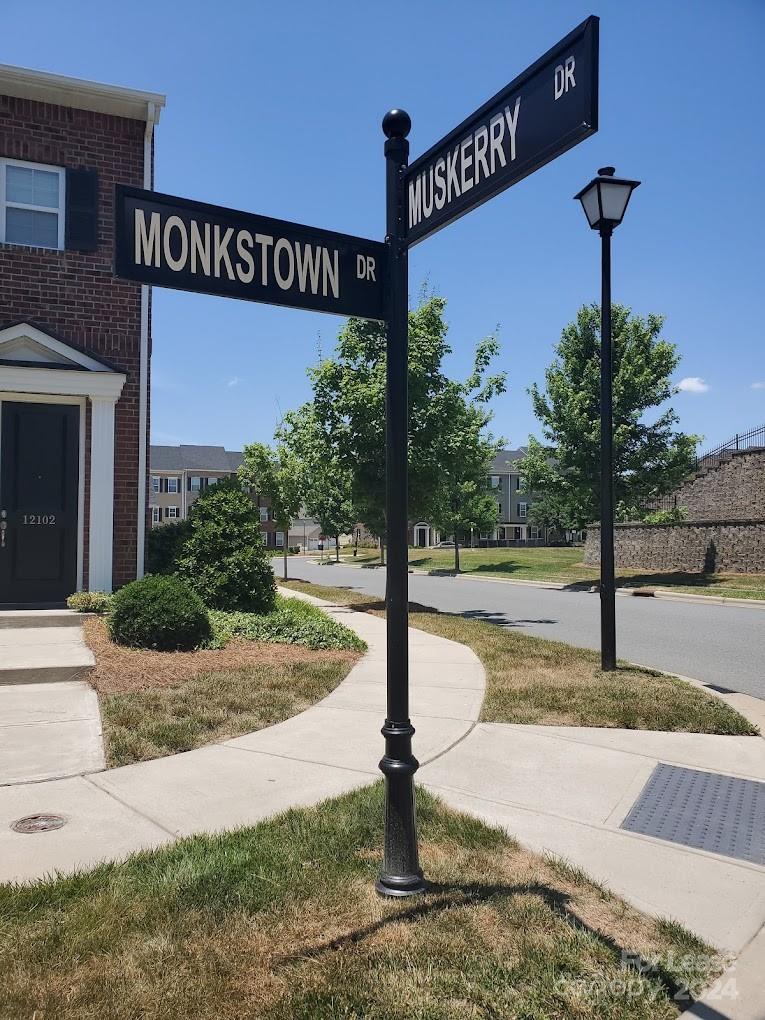 Pineville, North Carolina 28134, United States, 3 Bedrooms Bedrooms, ,4 BathroomsBathrooms,Residential,Active,102115