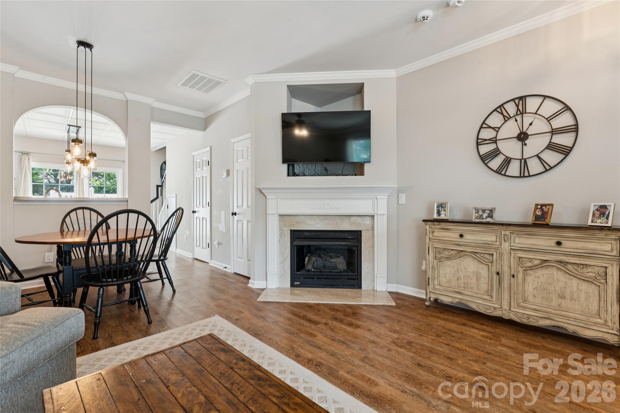 302 Tinderbox Lane