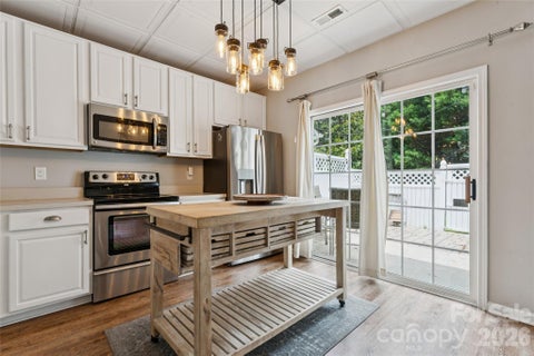 Photo for 302 Tinderbox Lane