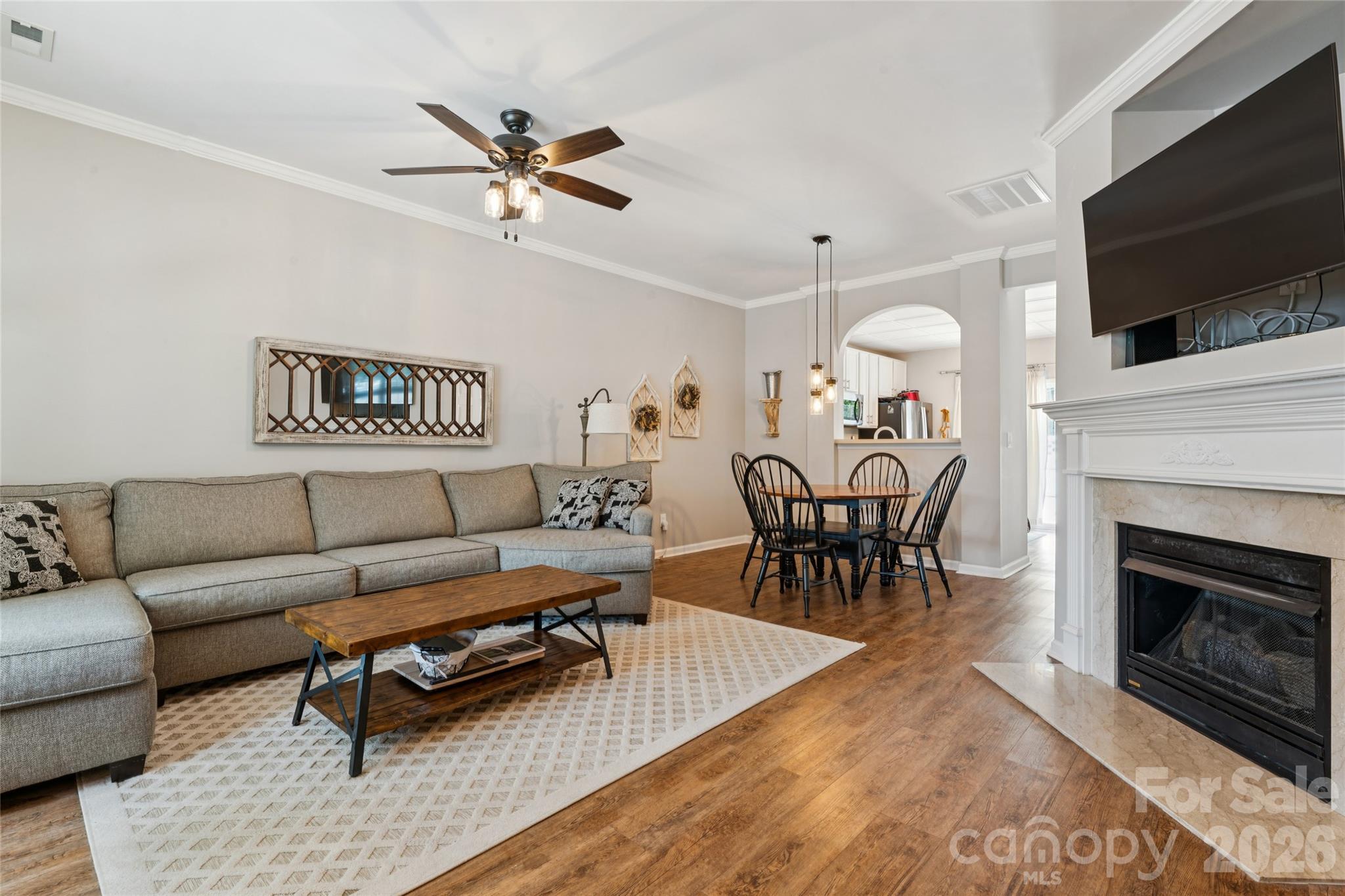 302 Tinderbox Lane