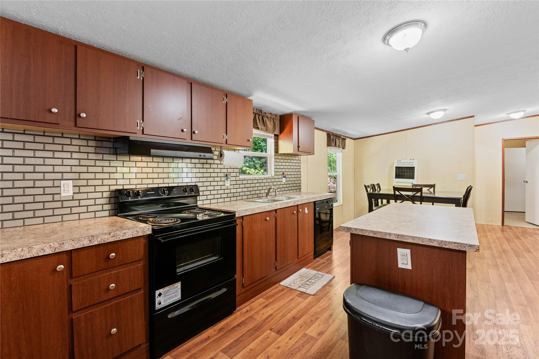 Hidden Forest - Residential