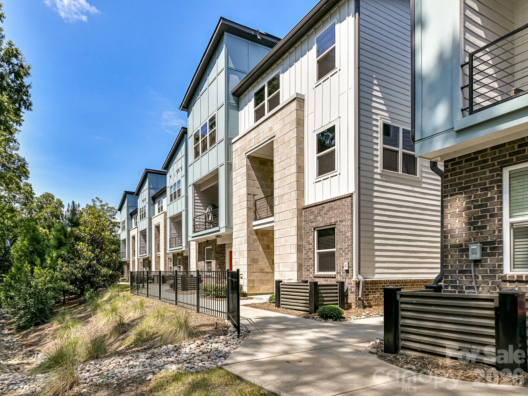 36th and Holt - Residential