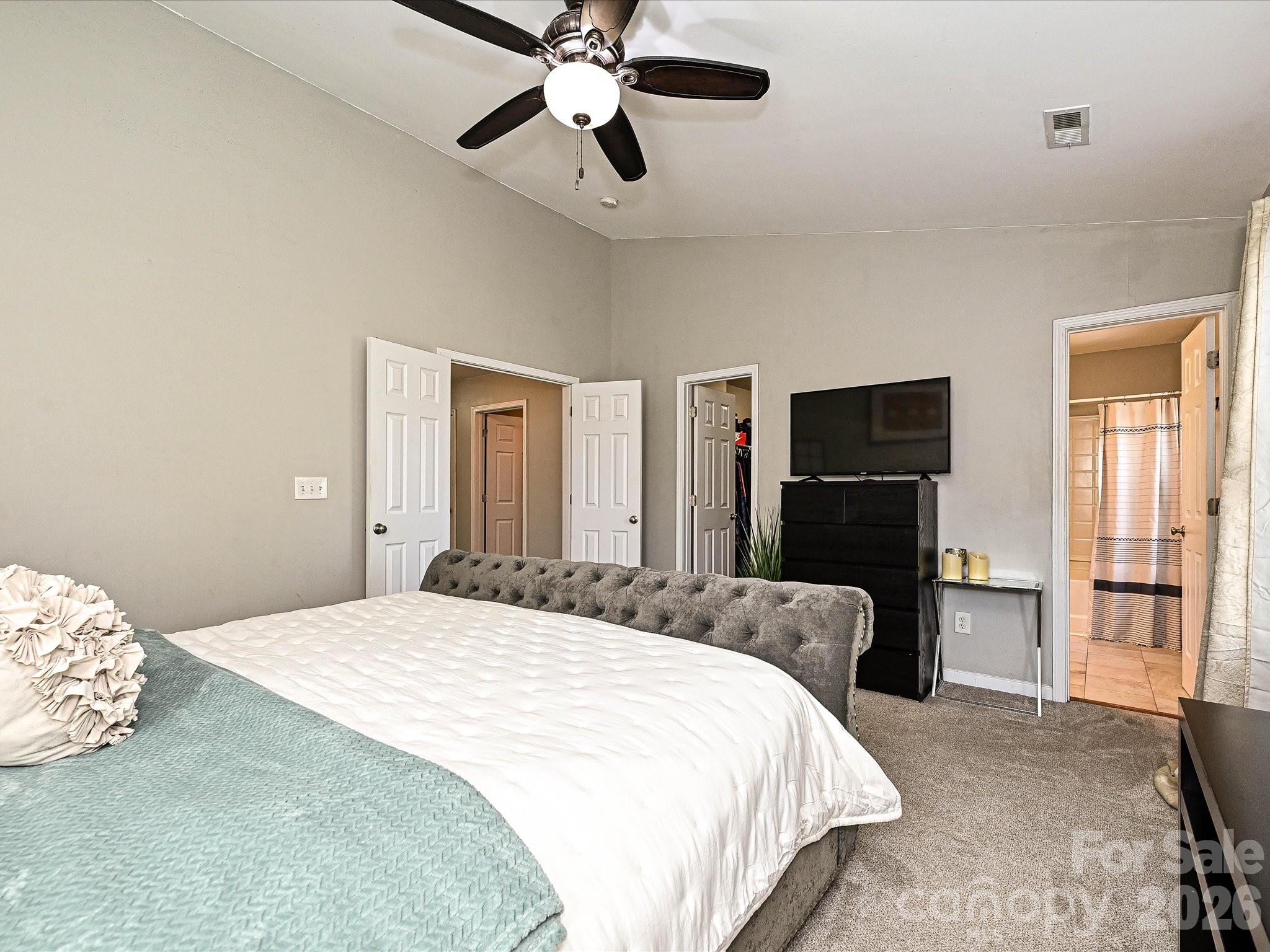 Charlotte Pines - Residential