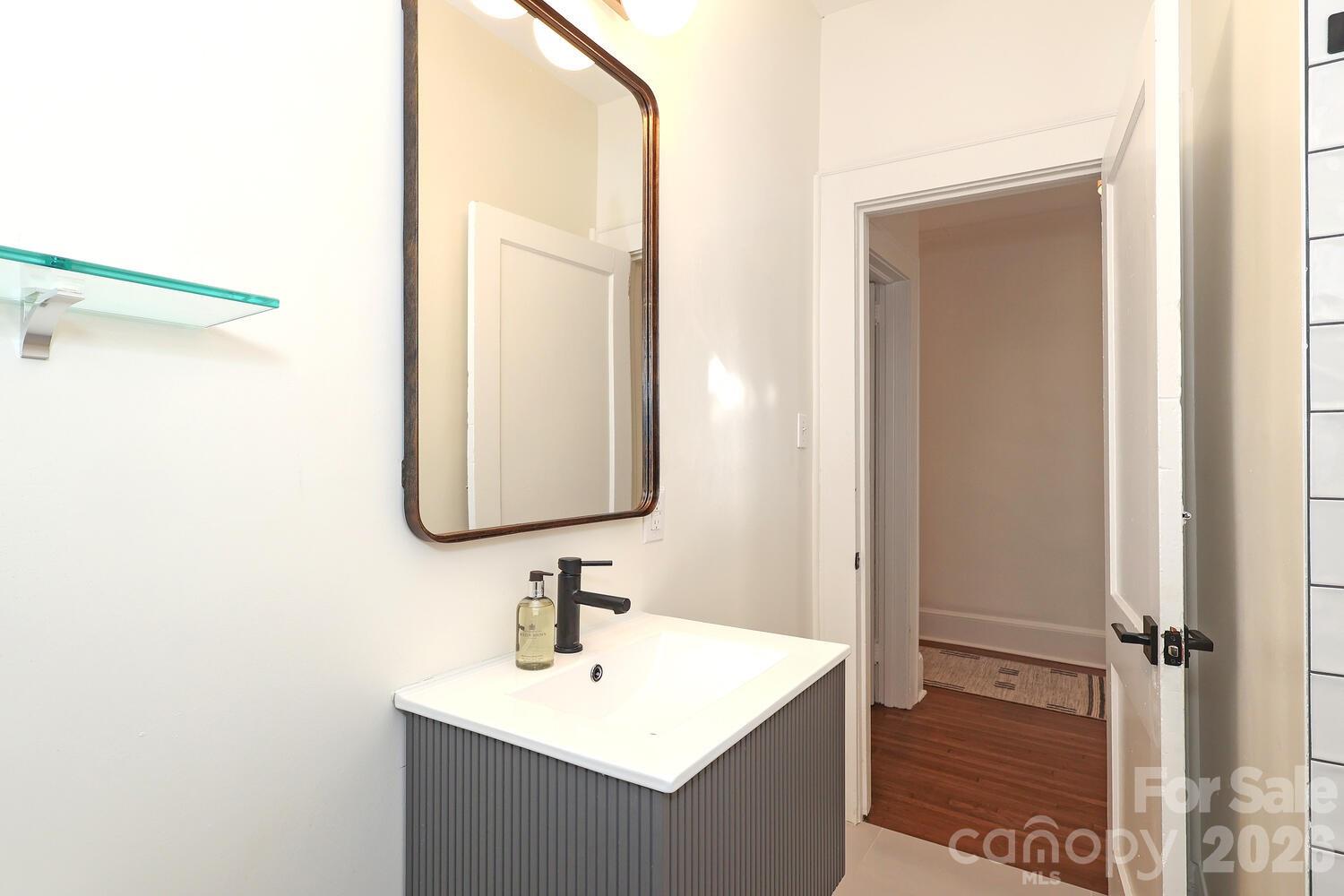 Elizabeth - Residential Income