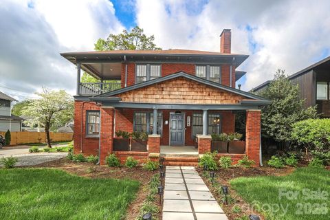 Photo of 2146 E 5th Street, Charlotte, NC 28204 (MLS # 4361556)