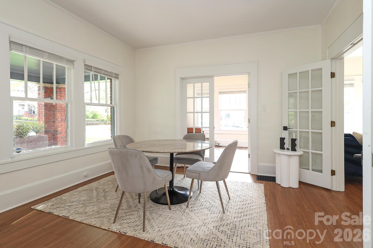 Elizabeth - Residential Income