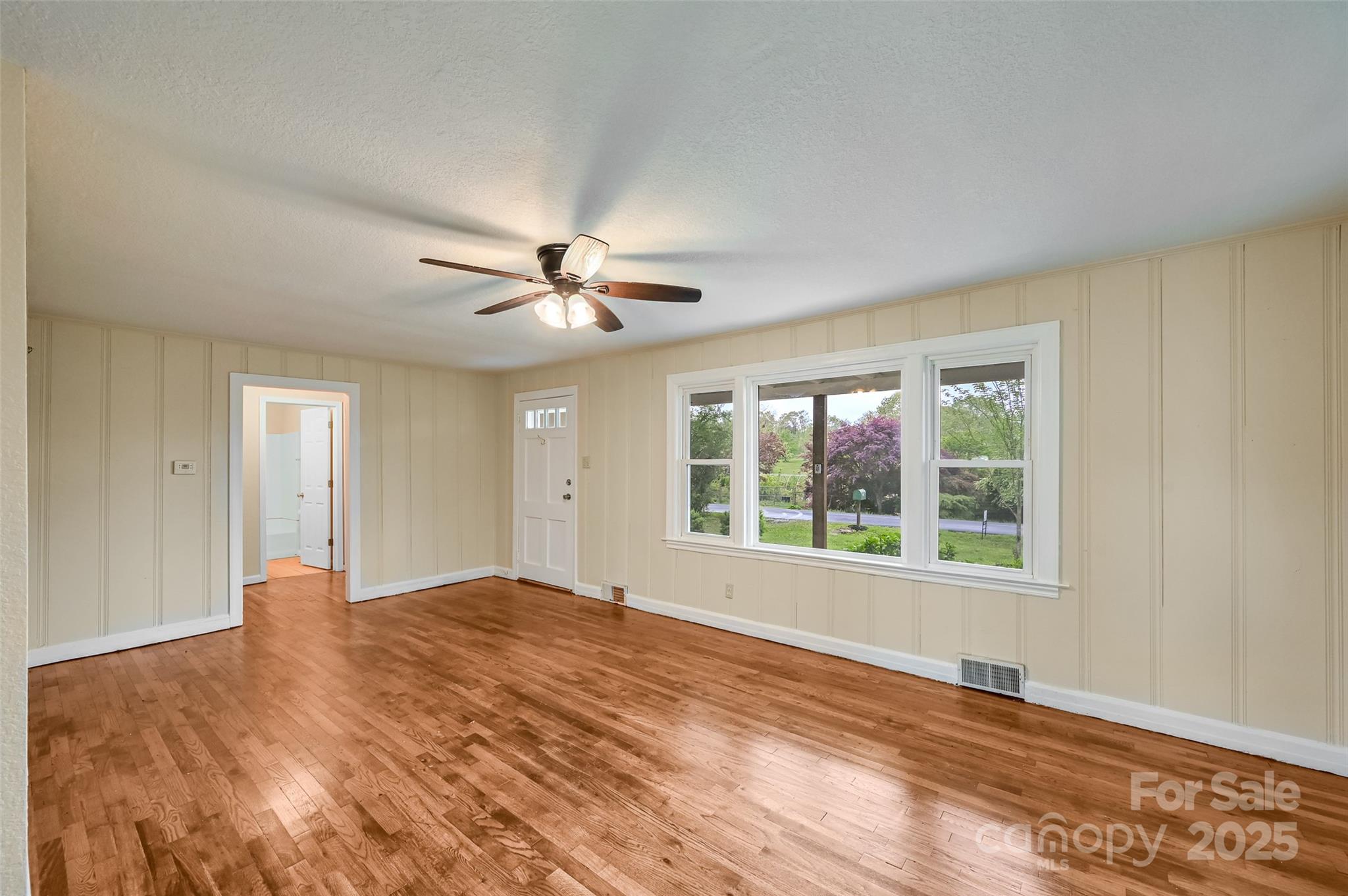 110 Maplewood Knoll Drive