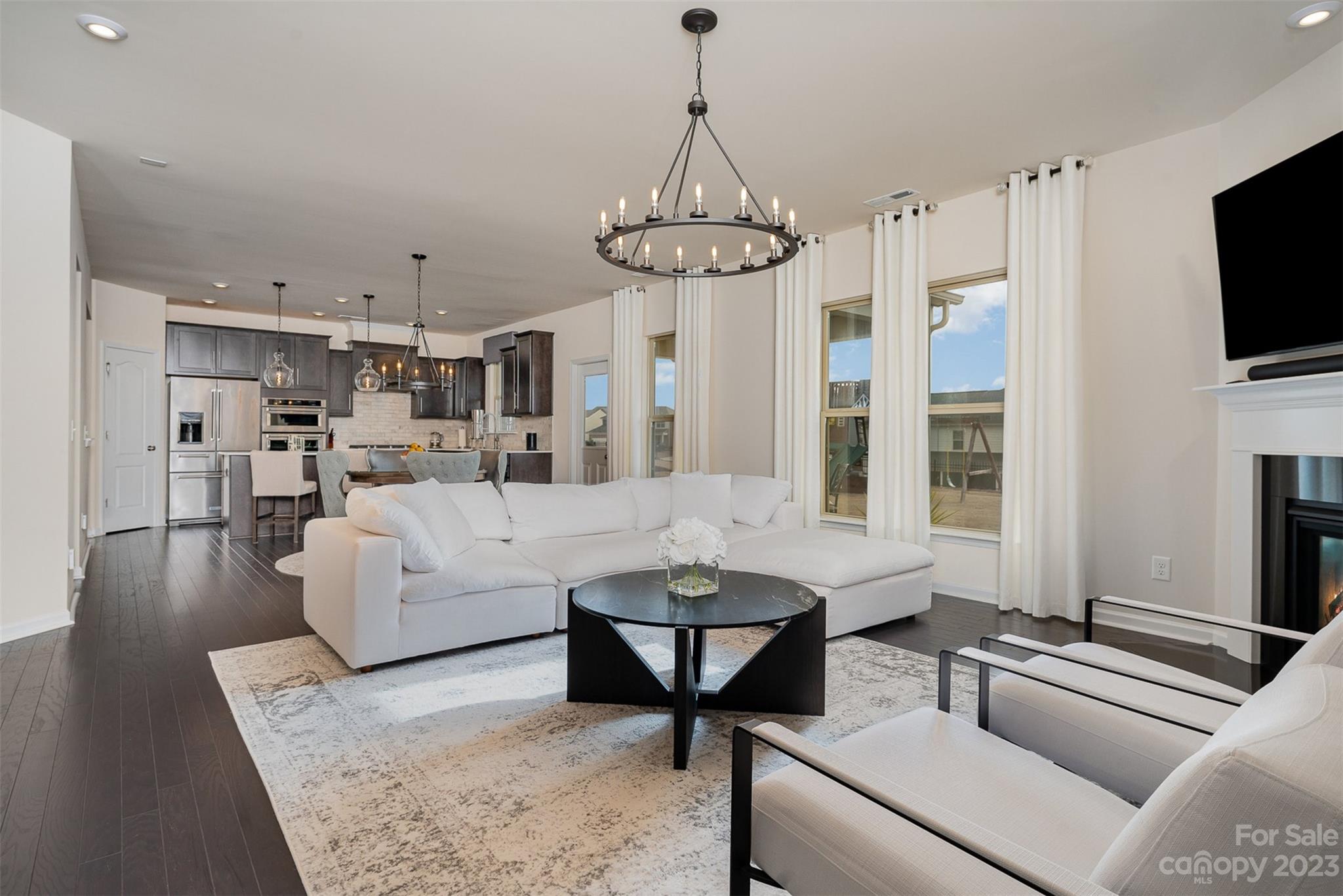 Queensbridge - Residential