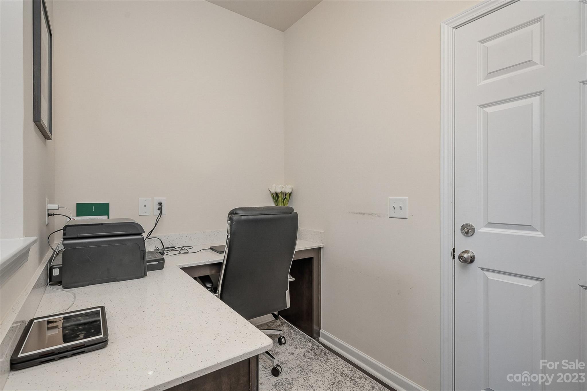 Queensbridge - Residential