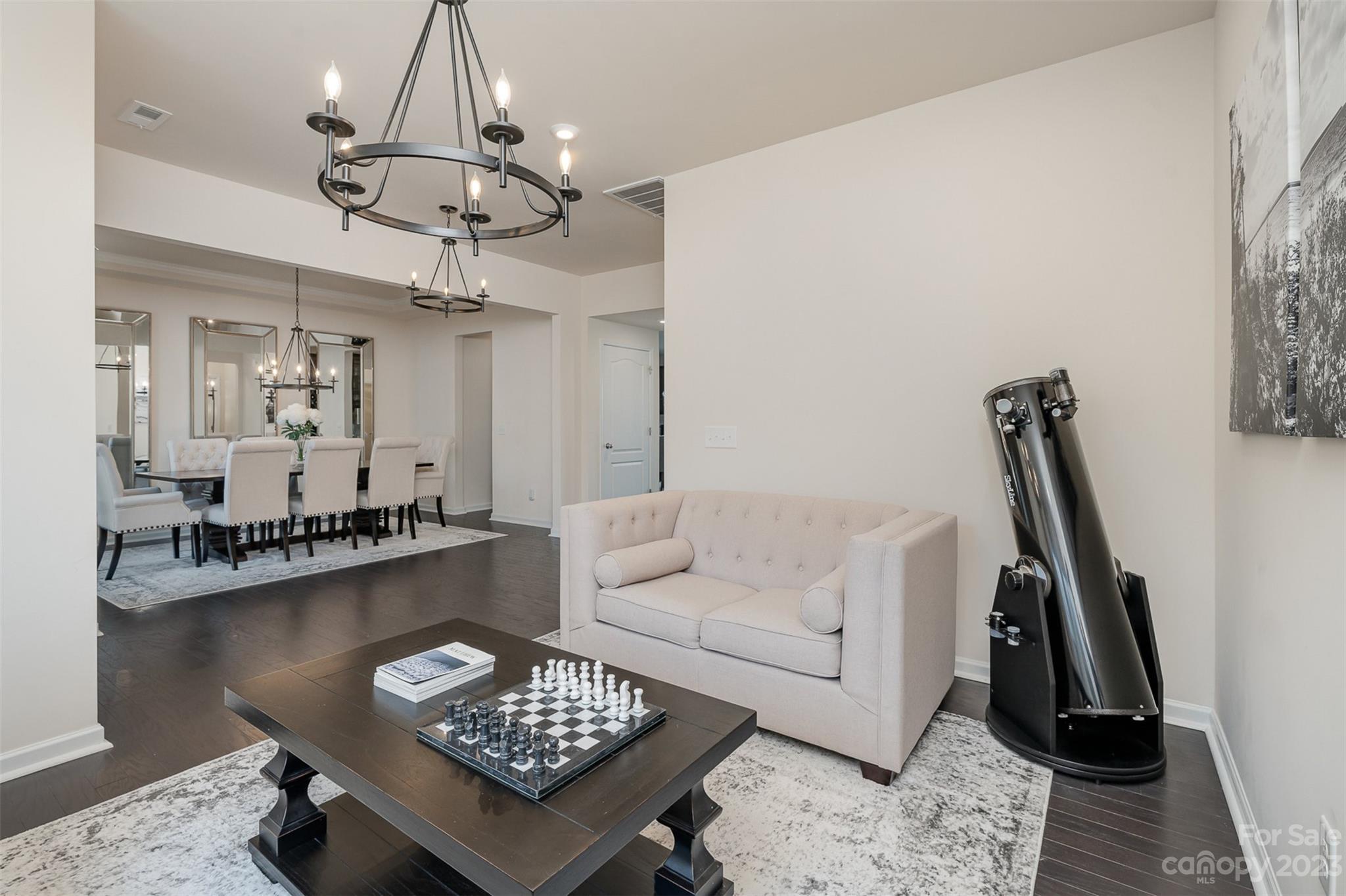 Queensbridge - Residential