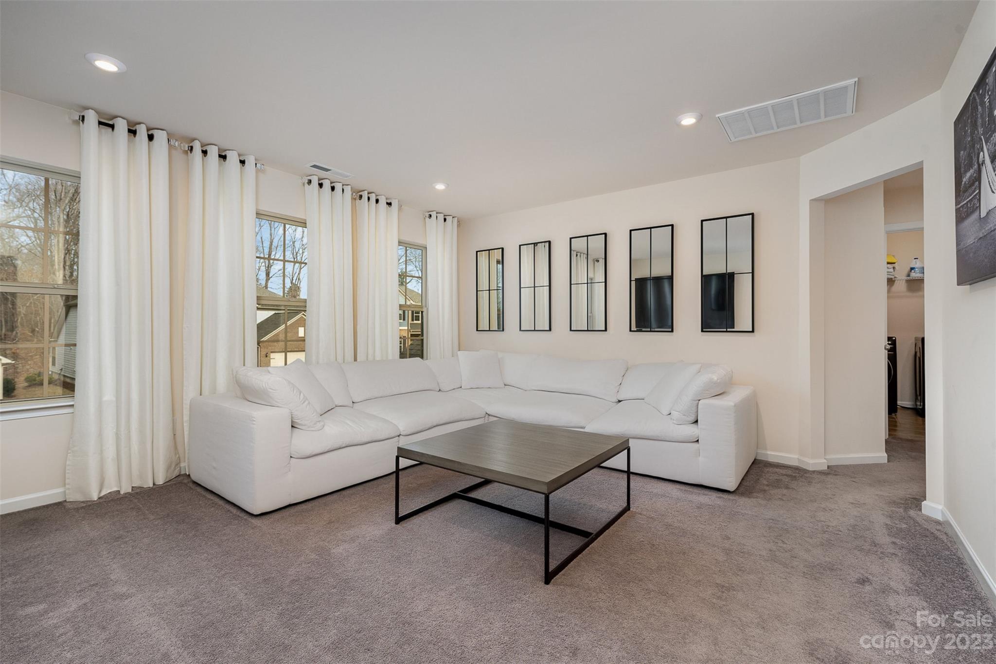 Queensbridge - Residential