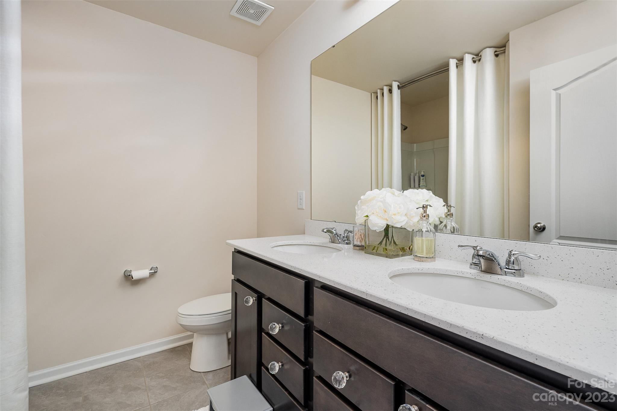 Queensbridge - Residential