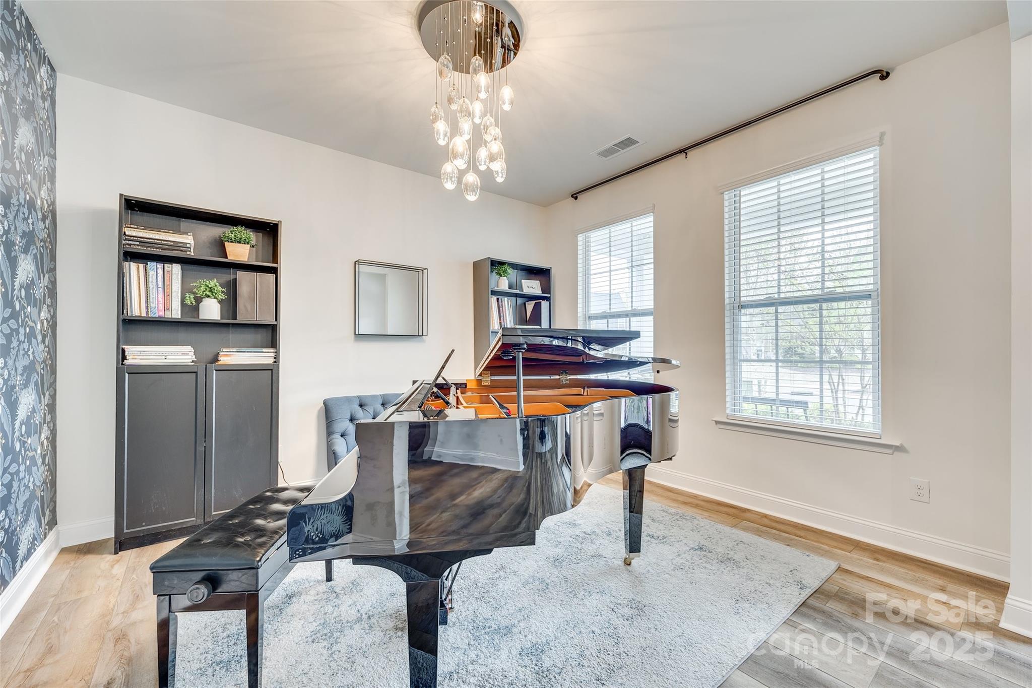 822 Flatwater Court