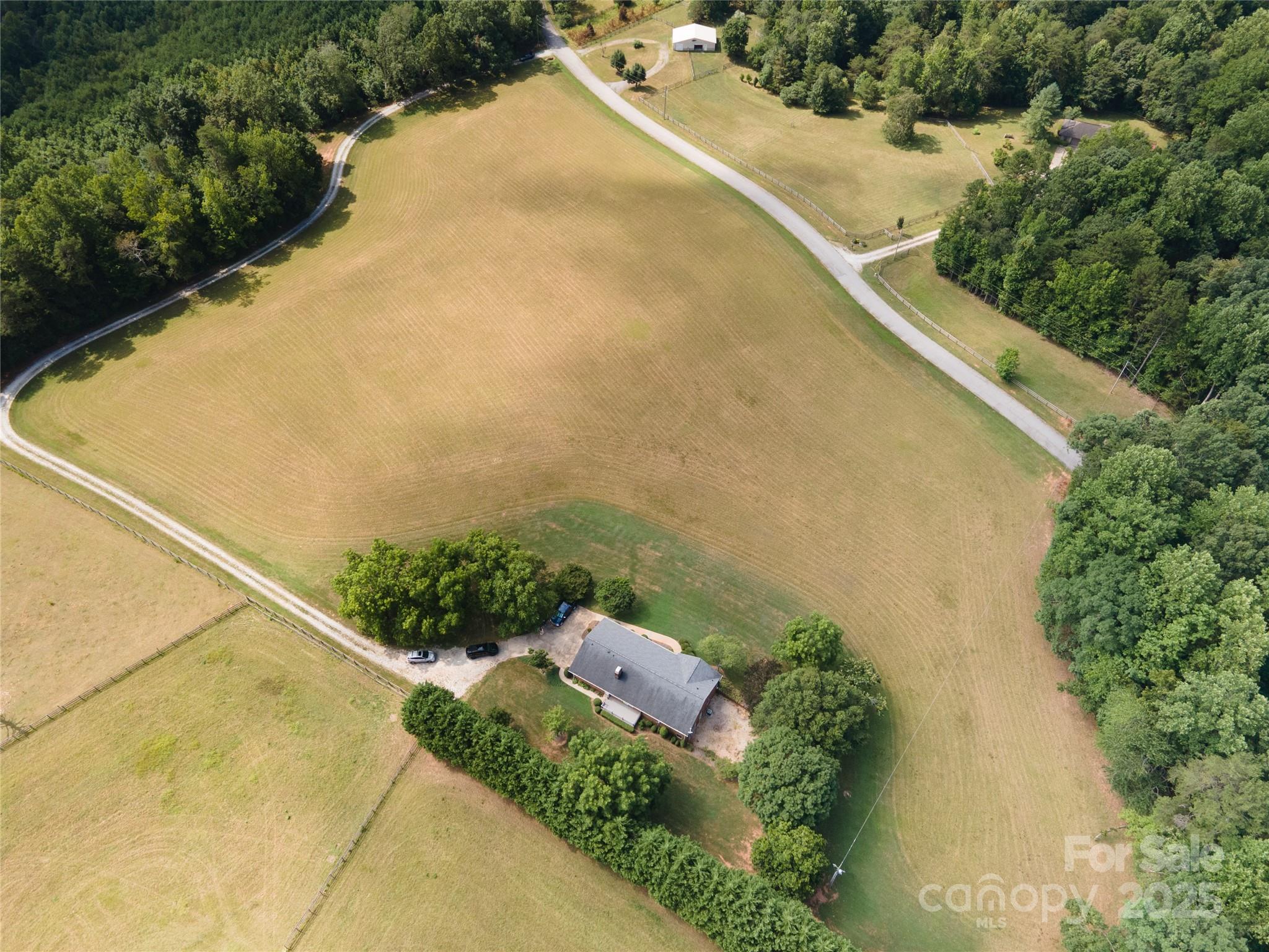 312 Lister Road