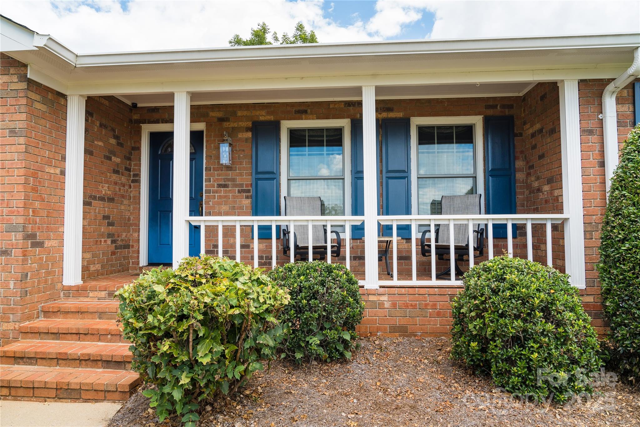 312 Lister Road