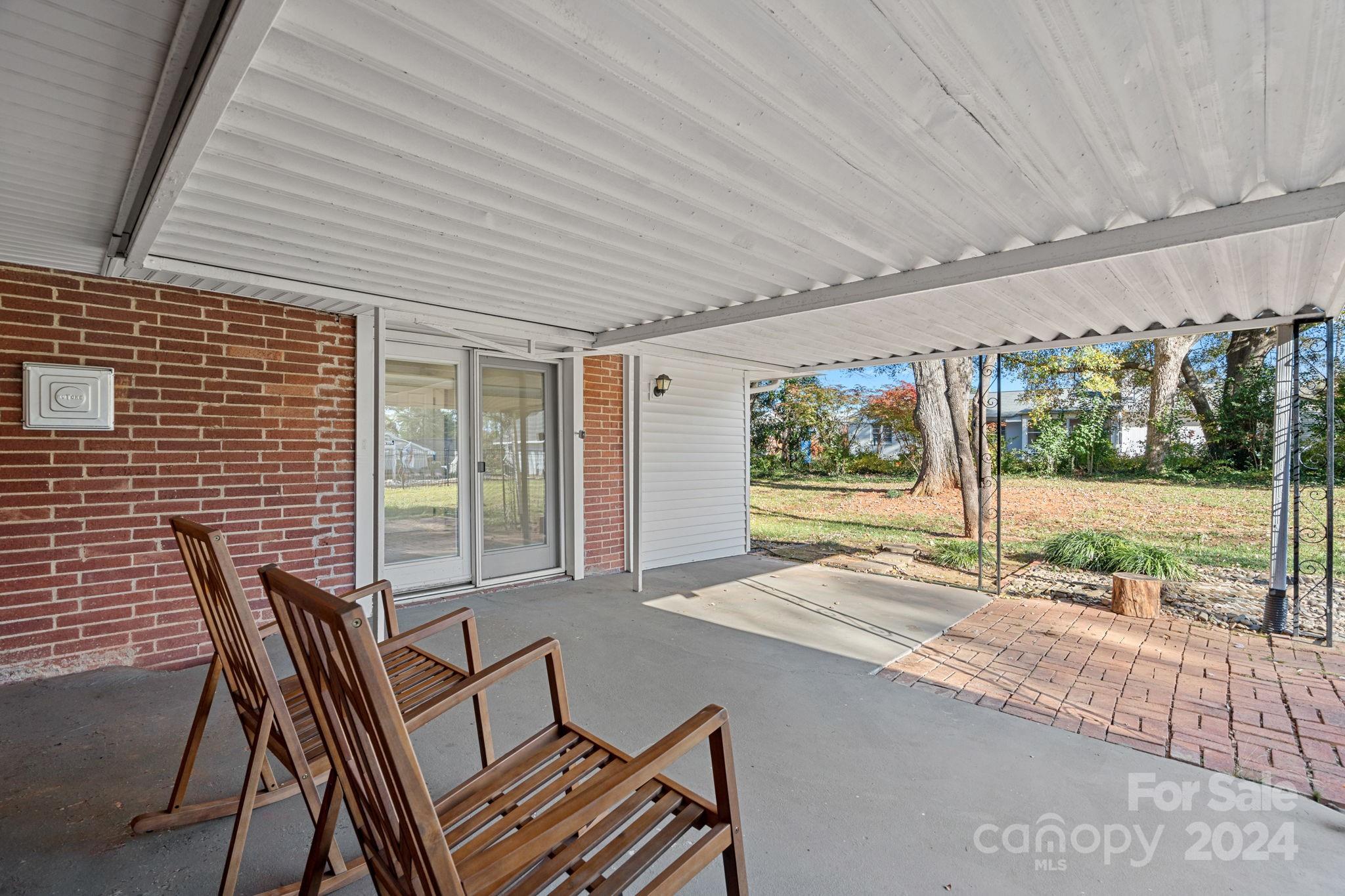 Thomas Acres - Residential