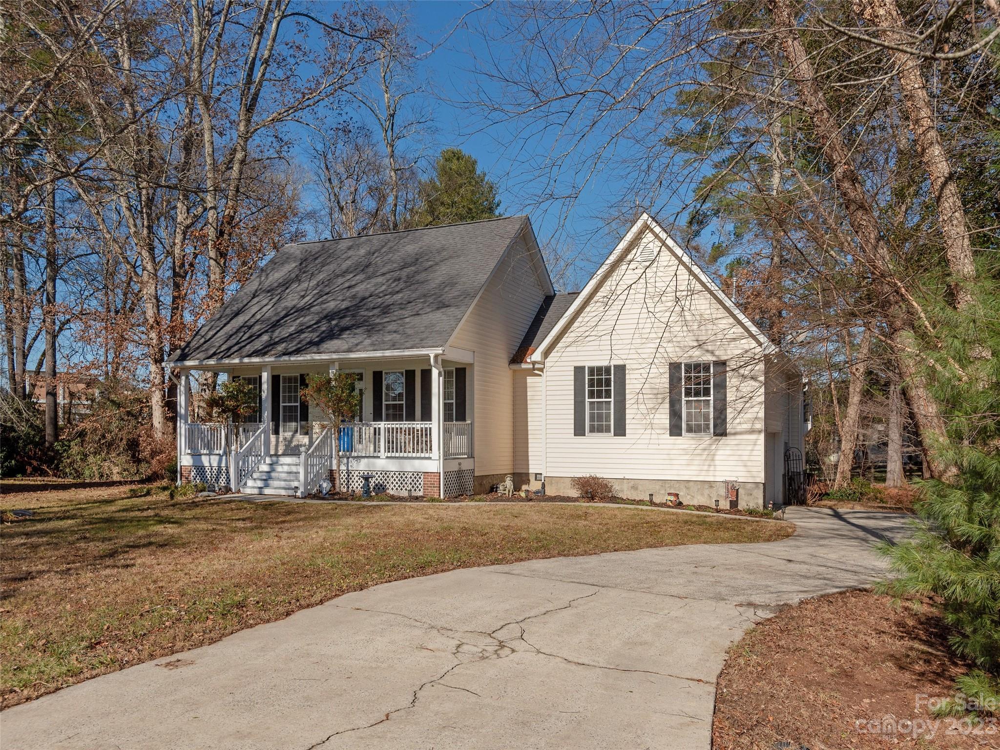 Mills River Village - Residential