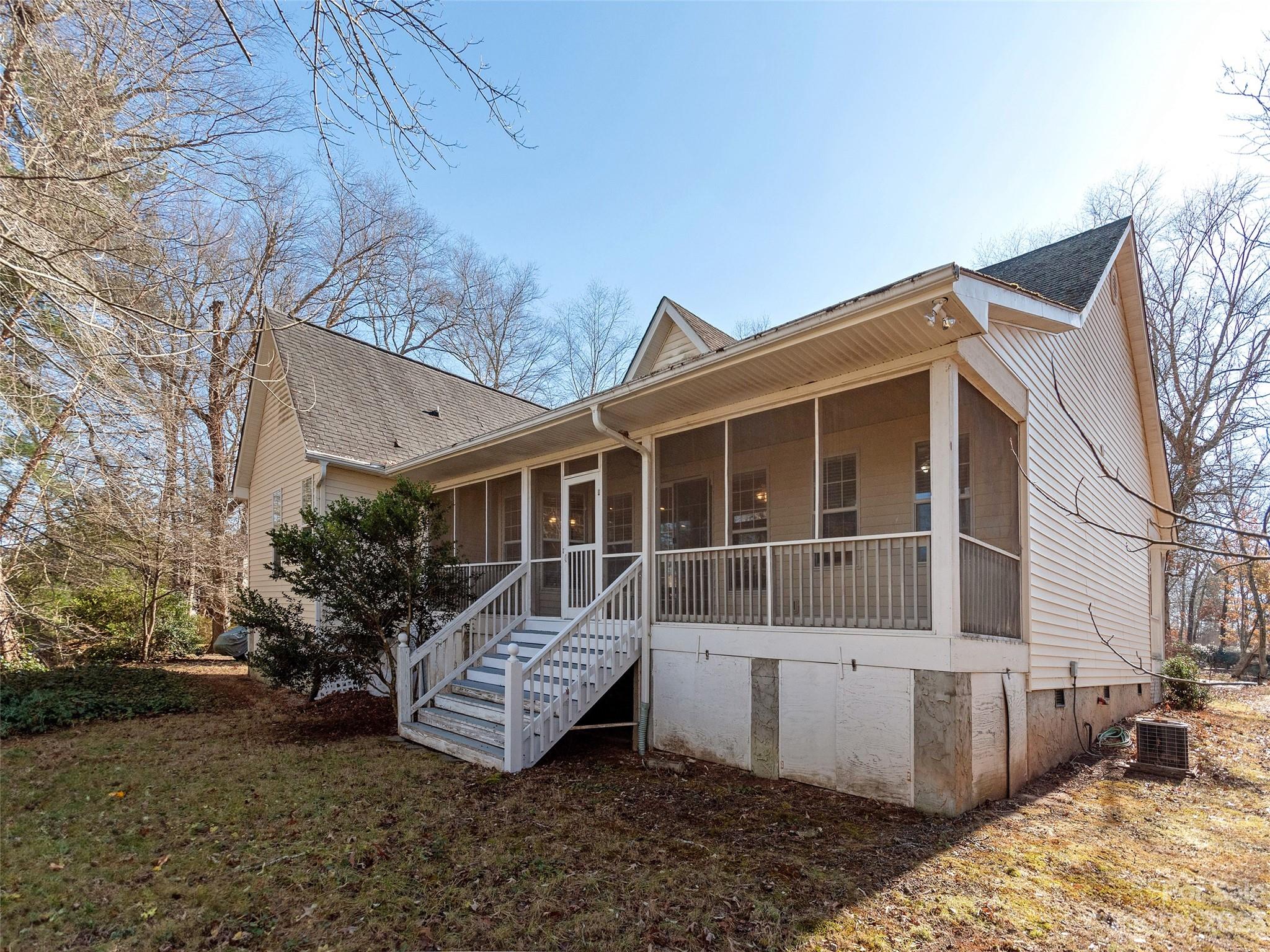 Mills River Village - Residential