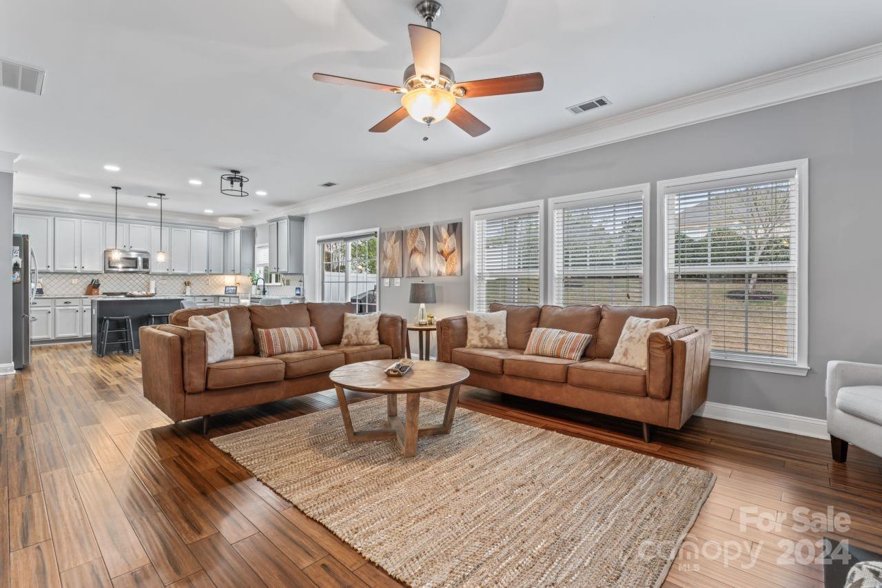 Waterlynn - Residential