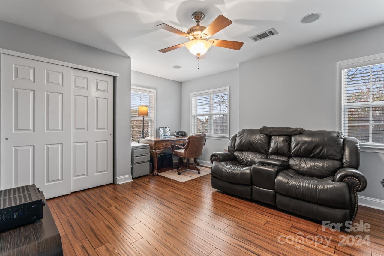 Waterlynn - Residential