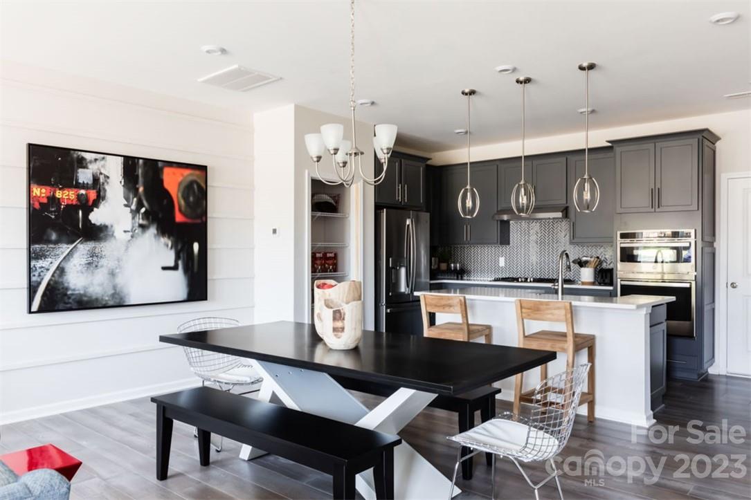 Pennant Square - Residential