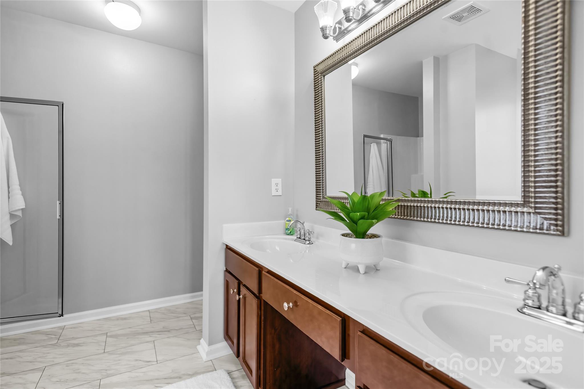 Oakhurst - Residential