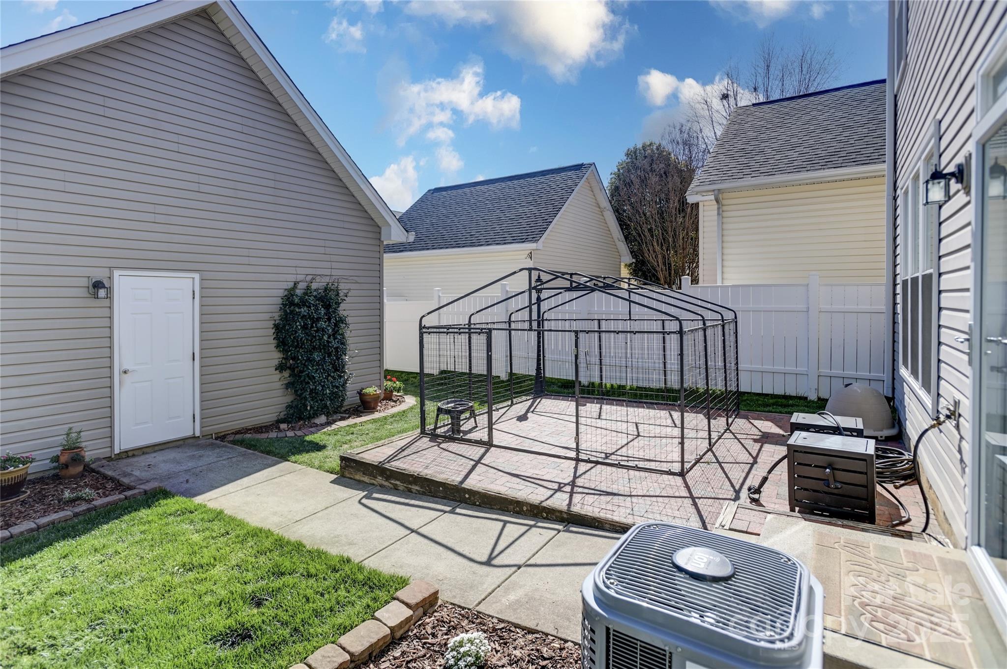 Oakhurst - Residential