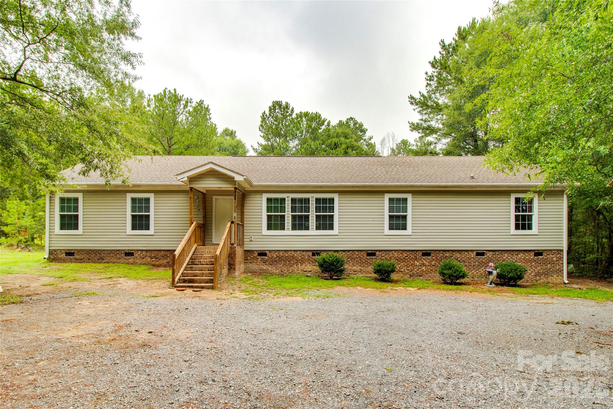 635 Monticello Road