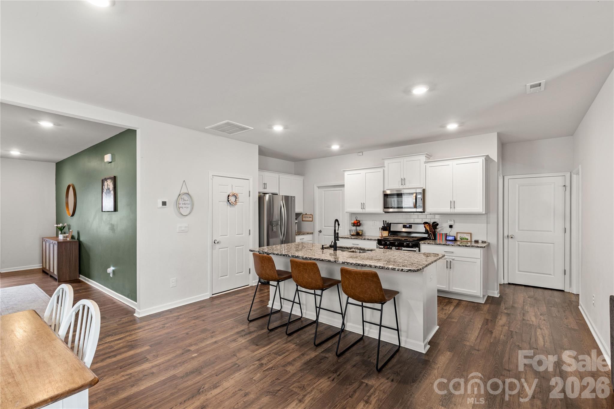 559 King Clover Lane