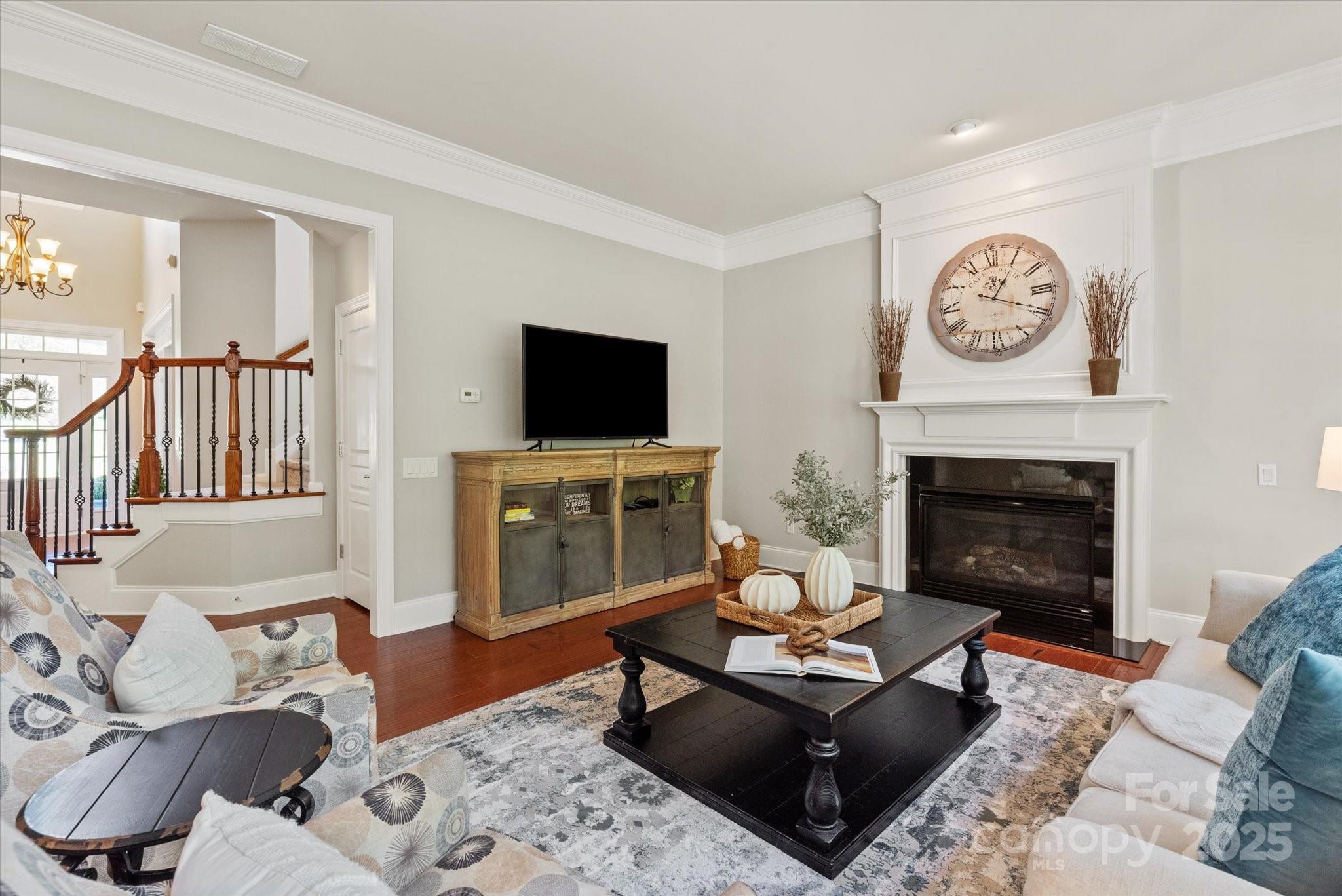 The Chimneys Of Marvin - Residential